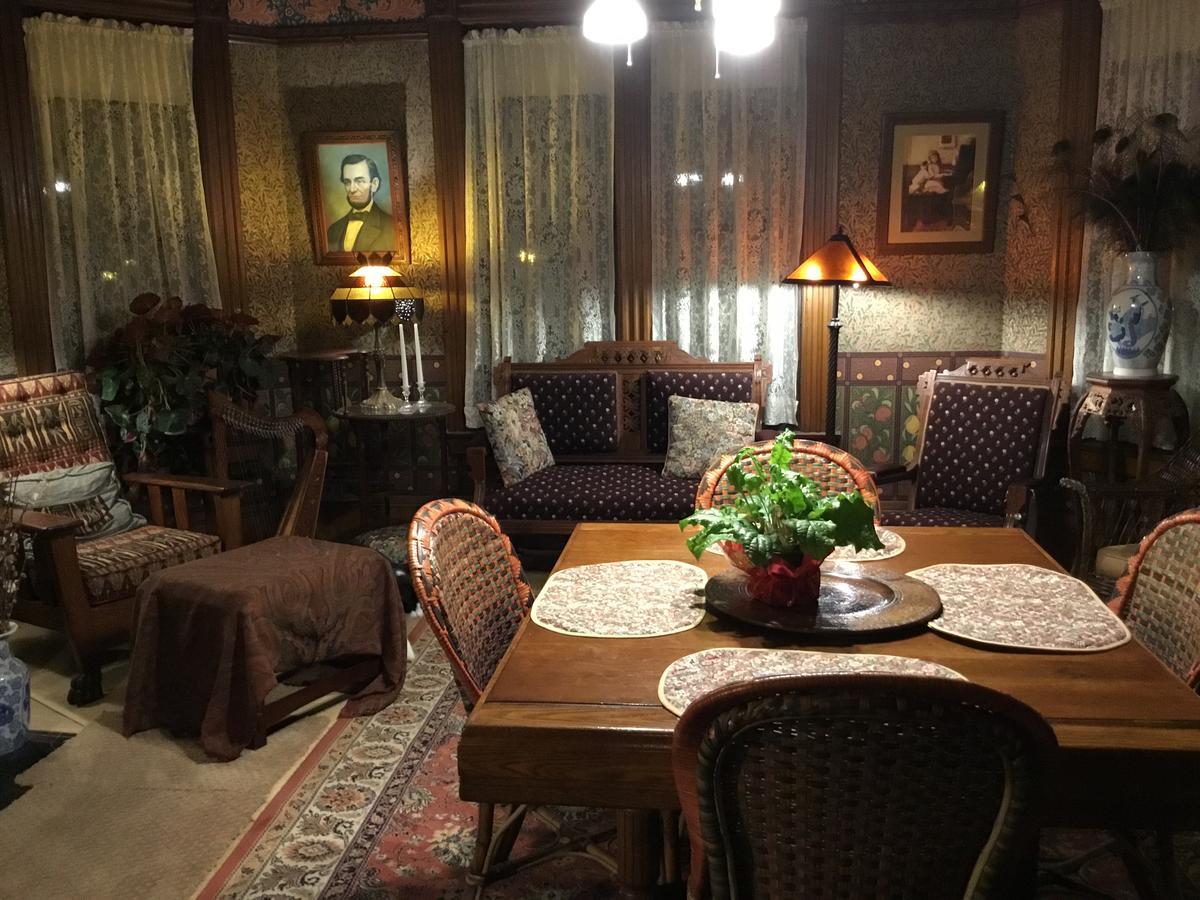 Allen House Inn Амхерст Экстерьер фото