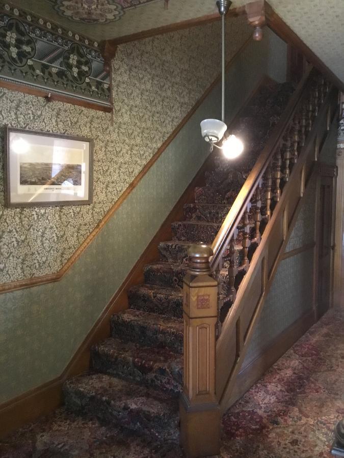 Allen House Inn Амхерст Экстерьер фото